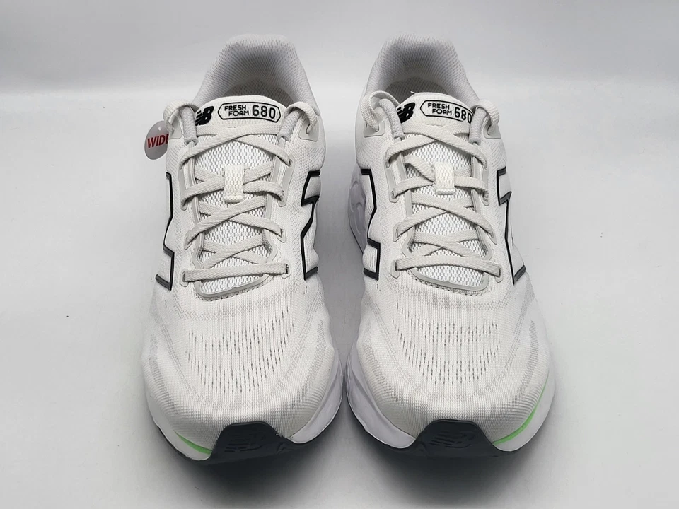 Zapatos New Balance Fresh Foam 680 v8 para hombre talla 11 anchos blancos grises verdes para correr Foto 2 de 4