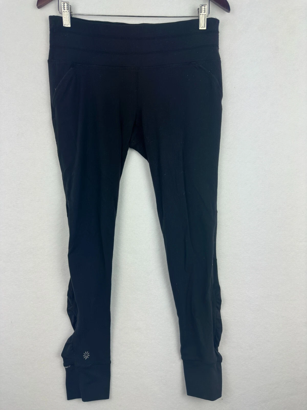 athleta joggers athleisure workout pockets leggings