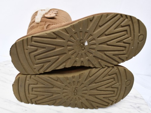 UGG Women's Bailey Button Triplet Chestnut Suede Sheepskin Tall Warm Boots Sz 8 - Picture 4 of 9