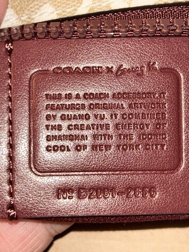 NEW Coach Vale Gallery Pouch In Signature Canvas With Rexy By Guang Yu 2656 - Picture 9 of 17