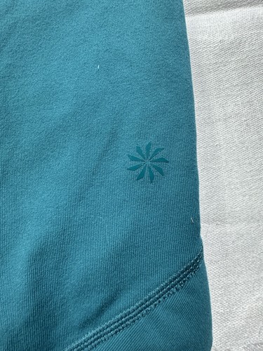 ATHLETA GIRL DIAMOND IN THE CUFF CAPRI Size XL 14 NWOT Deadstock - Picture 5 of 7