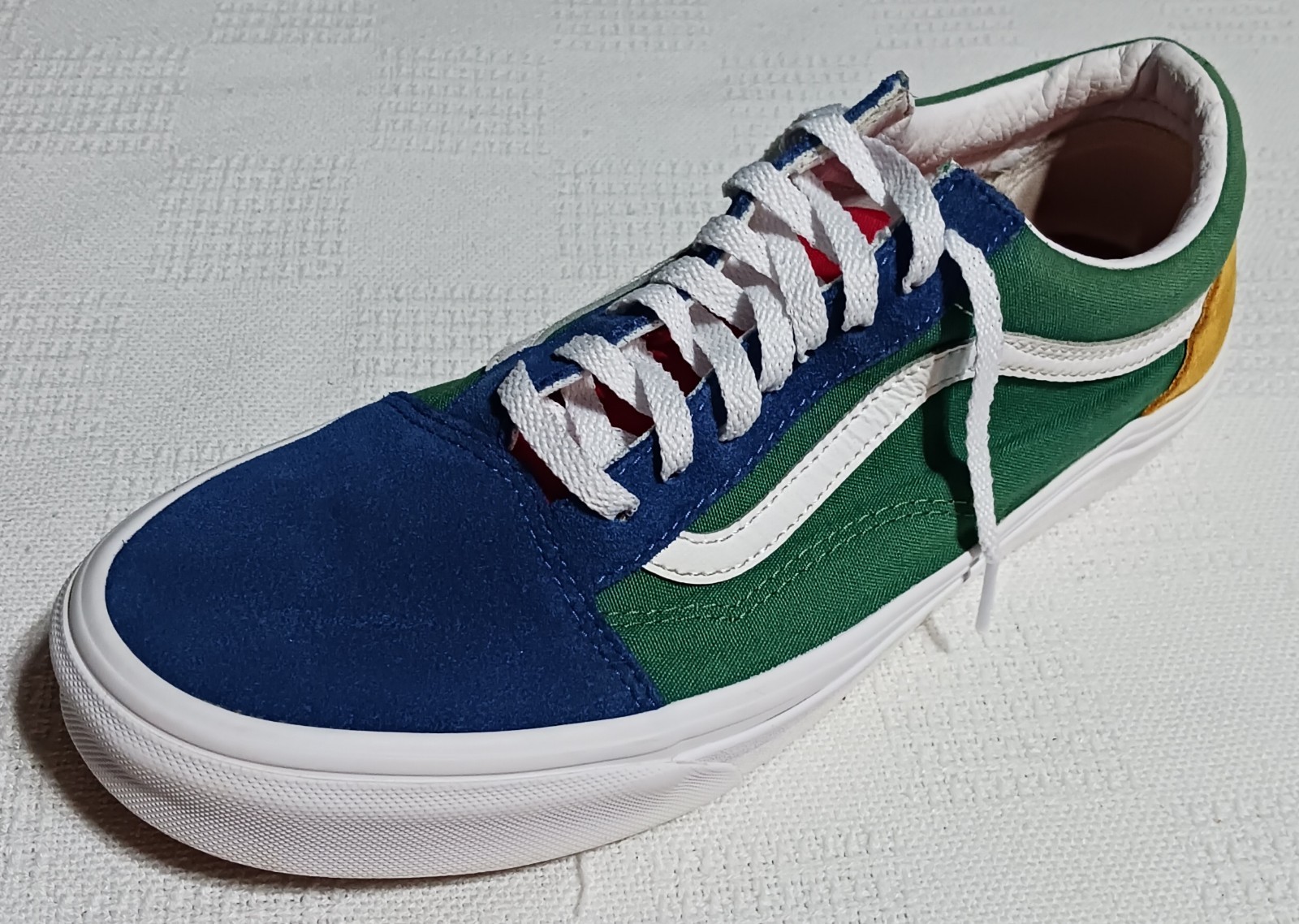 VANS Old Skool "Yacht Club" Sneakers In  Blue, Green, Yellow And Red. Size 9.5 thumbnail 18