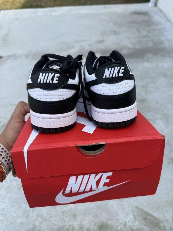 Talla 9.5 - Nike Dunk Low Negro Blanco W Foto 3 de 4