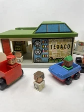 Playskool Vintage Familiar Places Texaco Playset #1107