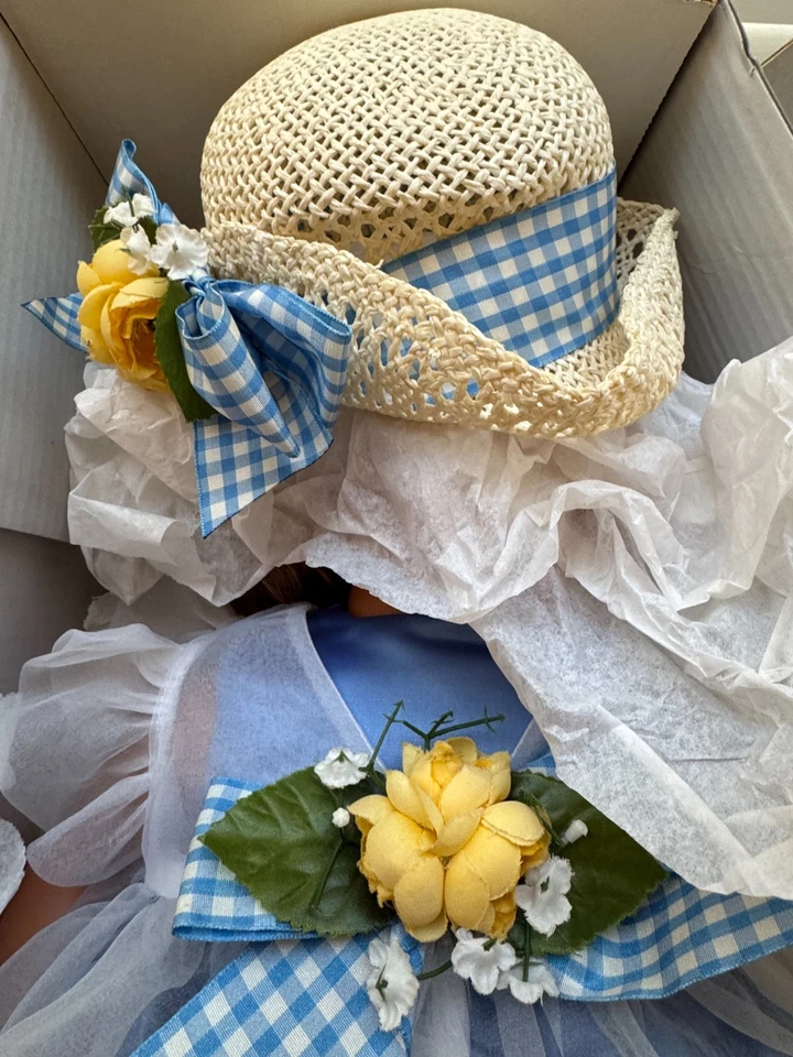 Lee Middleton Doll Original - RED HAIR / BLUE EYES - COMES IN ORIGINAL BOX - NEW - Image 3 of 3