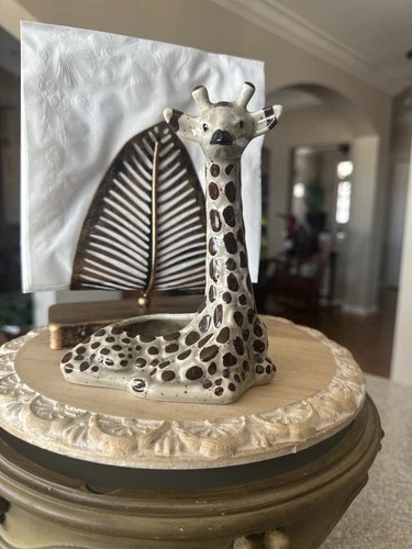 Red Wing Collector Society 1995 Miniature Giraffe Planter