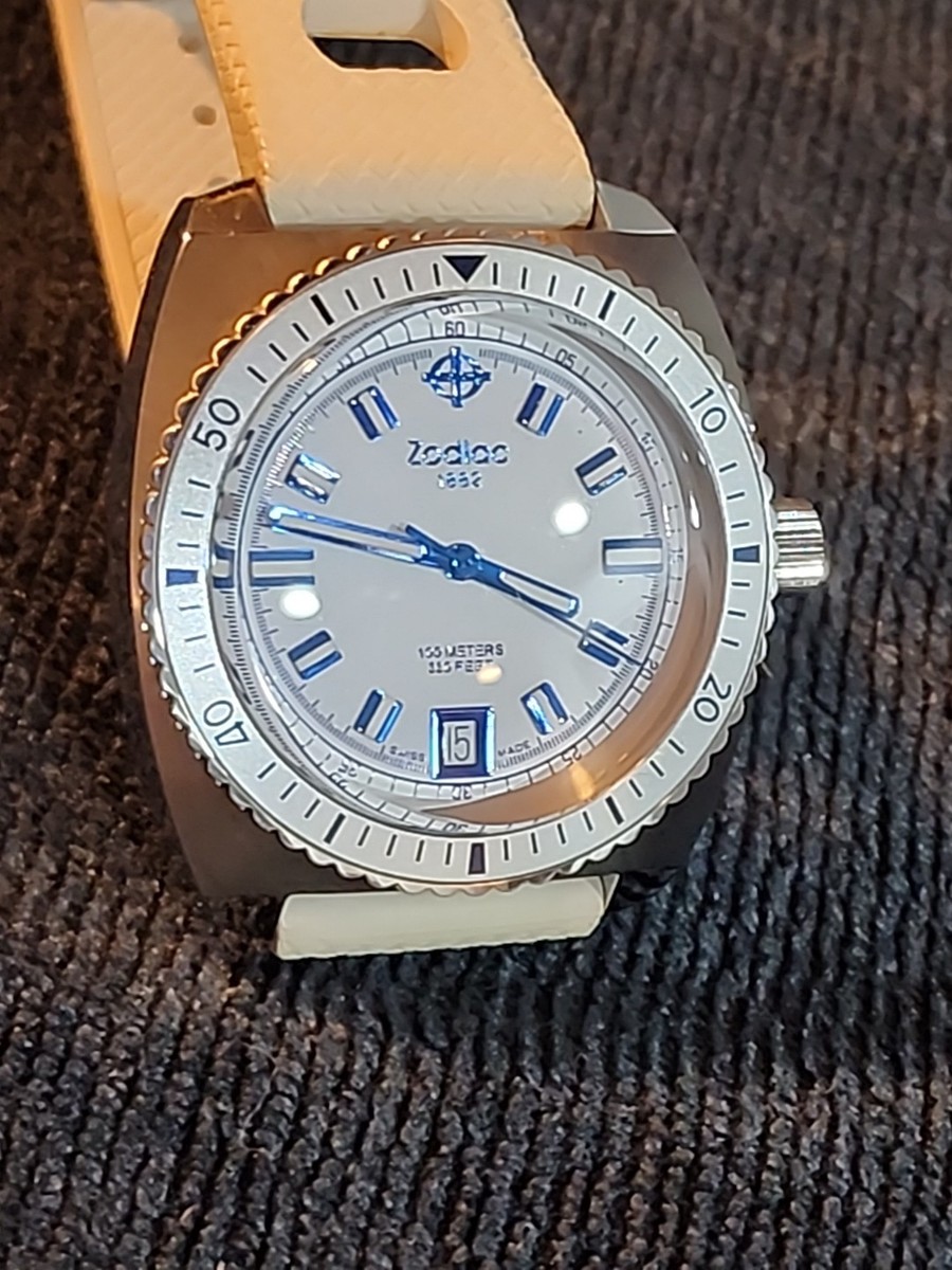 ZODIAC 1882 Z02244 02764 White And Blue Dial Beautiful Swiss ZODIAC 1882 Z02244 02764 White And Blue Dial Beautiful Swiss