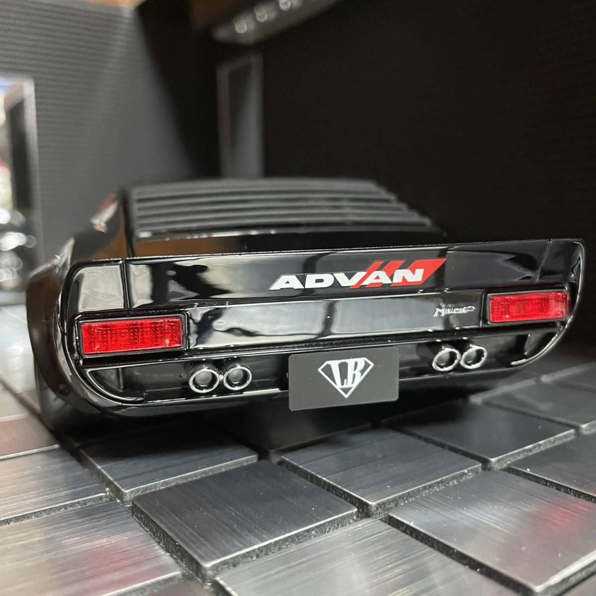 GT SPIRIT 1/18 ミウラLB Works ADVAN ② GT Spirit 1/18 Miura LB Works Advan Diecast Model Car No Box