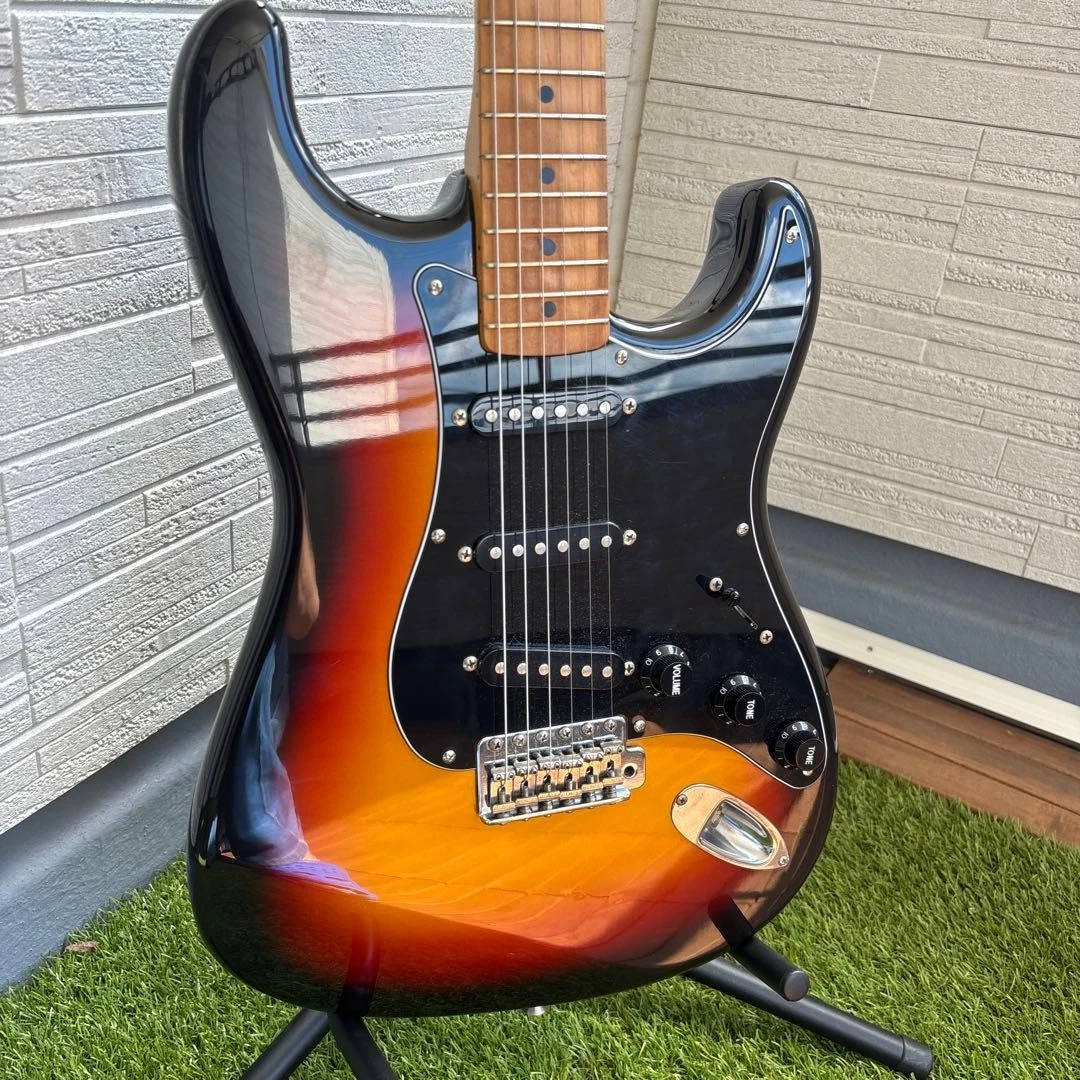 Squier Silver Electric Guitars for sale | eBay