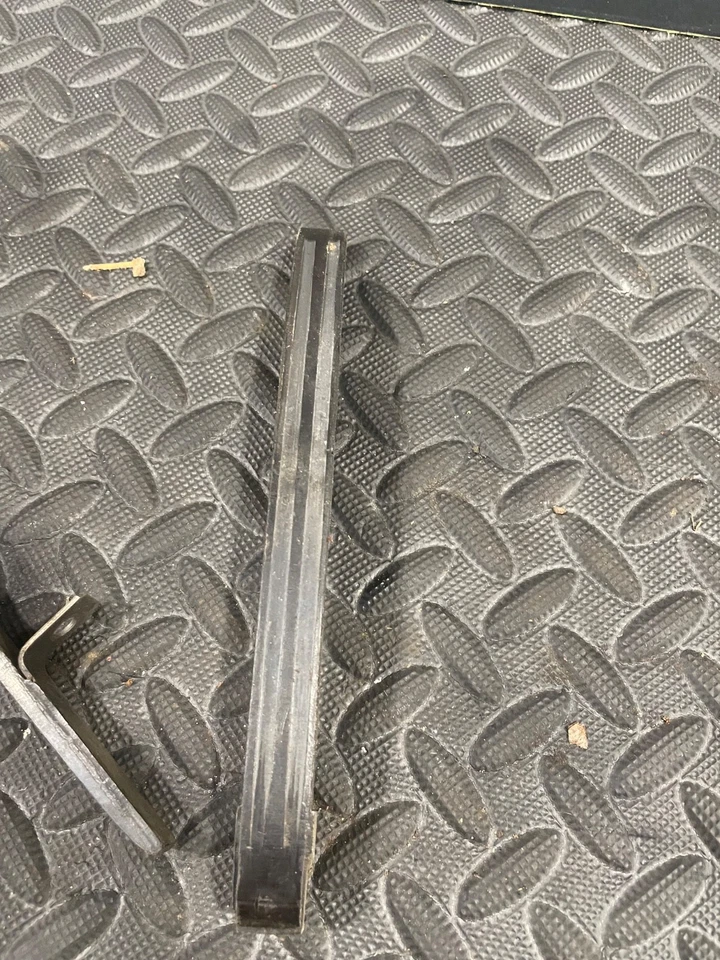 Yamaha TT500 TT 500 XT500 XT 1976-1981 guía completa de tensor de cadena de distribución Foto 4 de 4