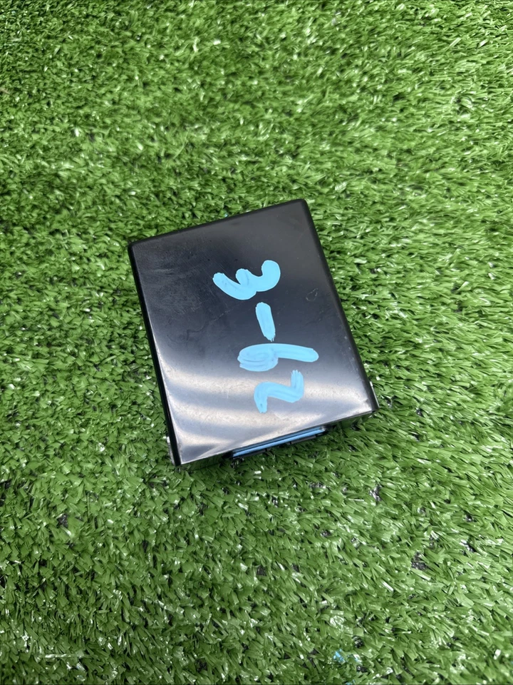 Módulo amplificador de aire acondicionado Toyota Avalon Camry Solara 1995-2003 OEM. 88650-07010 Foto 2 de 4