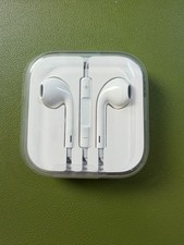 Original Apple iPhone EarPods 3.5mm Jack Wired Earbuds Headphones - Sealed