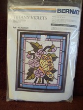 BERNAT TIFFANY VIOLETS QUICKSTITCH 14 MESH SIZE 8" X 11" KIT No TO2036