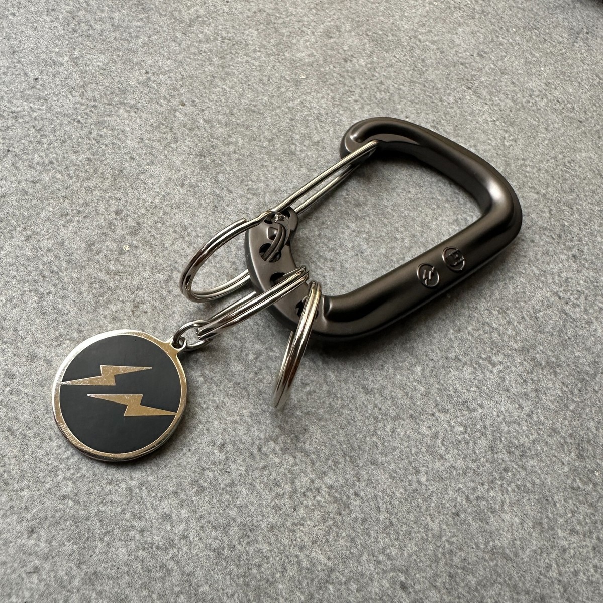 RARE FRAGMENT X UNIFORM EXPIREMENT CARABINER KEYCHAIN +