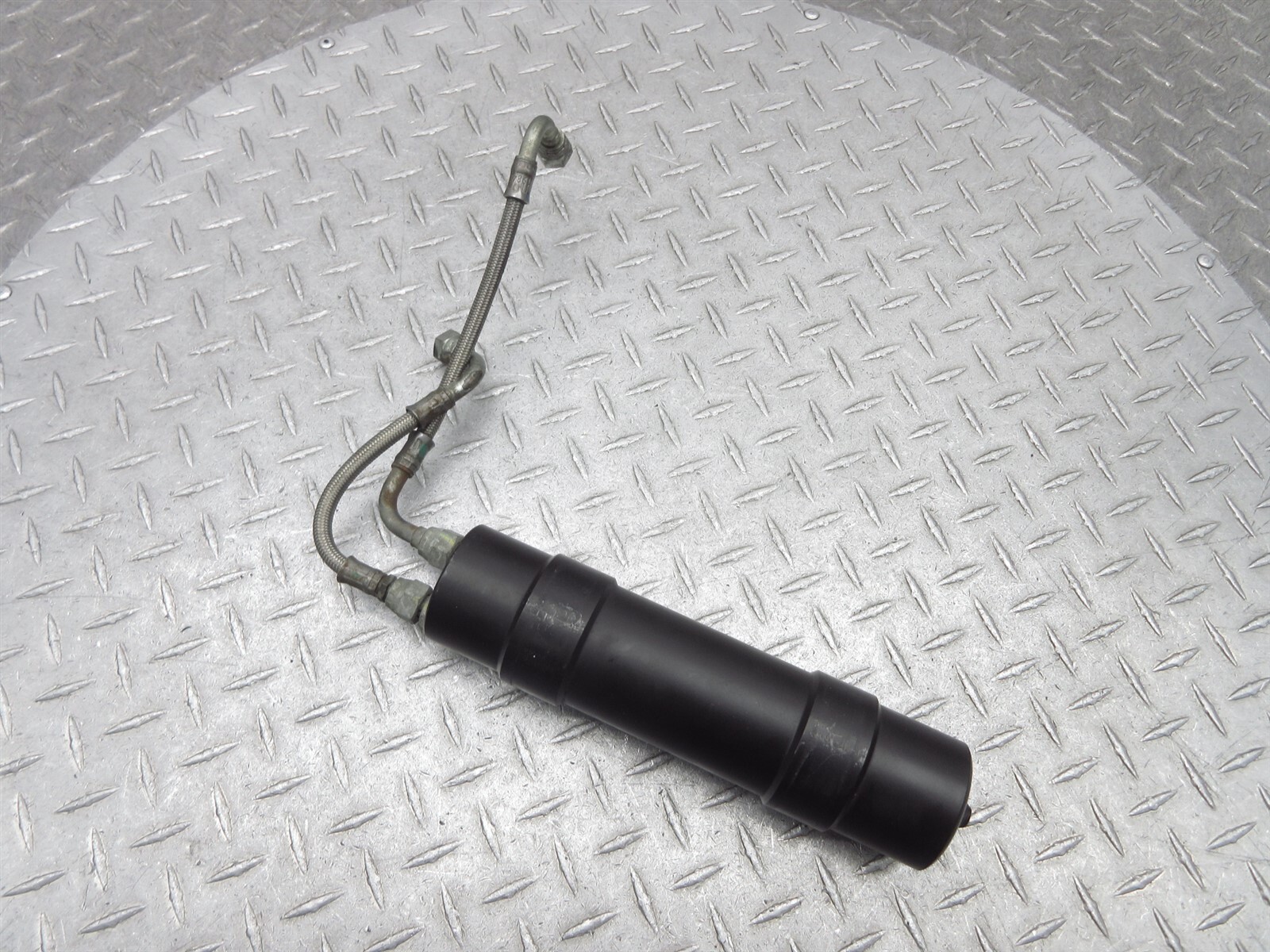 2008 Ferrari F430 Spider 197062 Oil Accumulator for VVT Valve Timing Adjuster