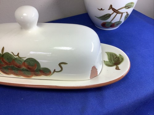 Lot 1960 Vintage Stangl Orchard Song Covered Butter Dish & Coffee Cup 412 - Picture 5 of 11