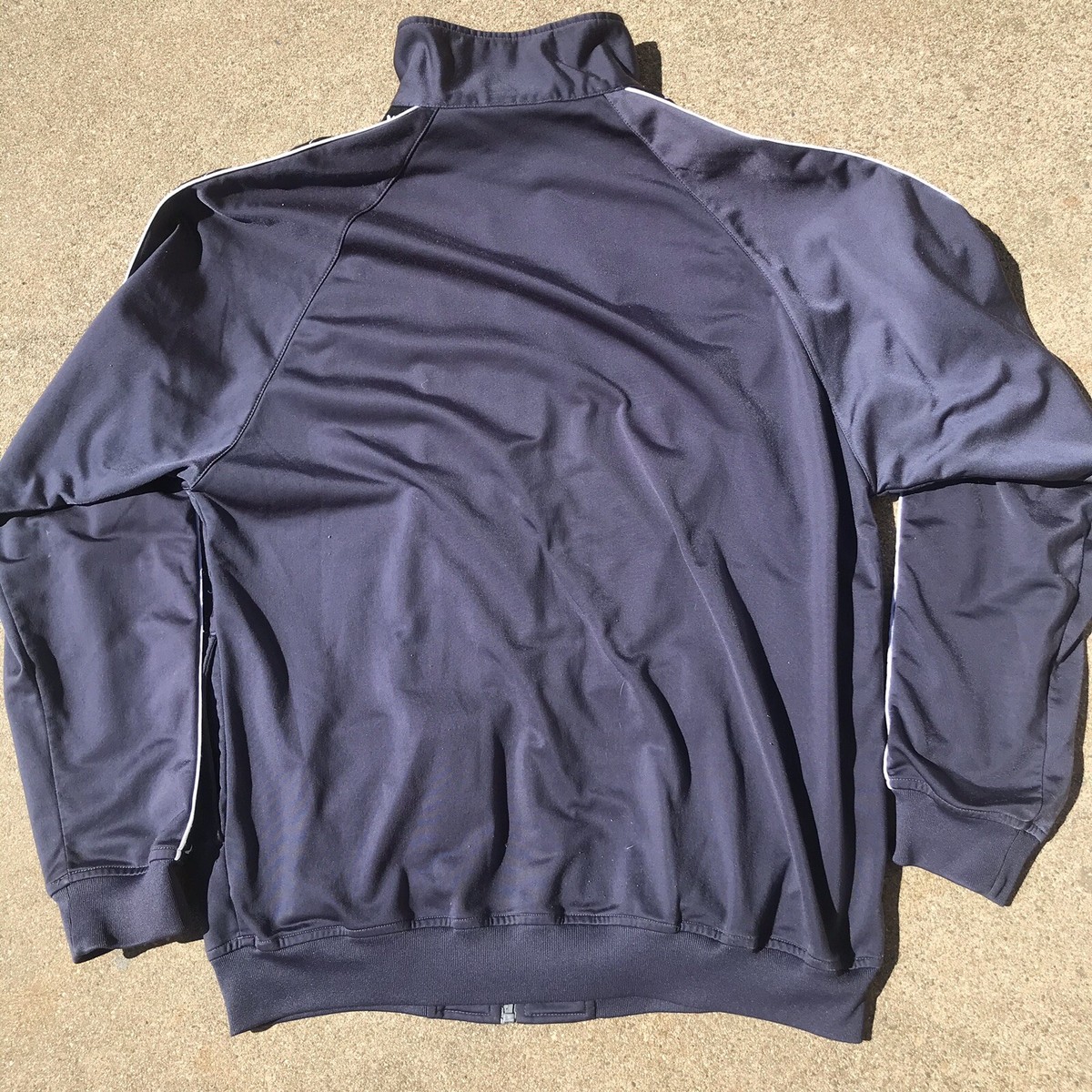 Kappa Vintage Full Zip Track Jacket Gray & White People On Kappa Vintage Full Zip Track Jacket Gray & White People On