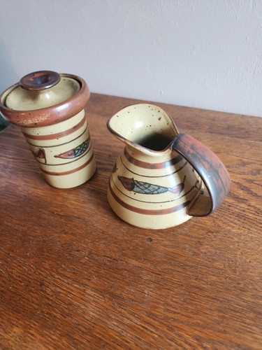 Vintage Milchkännchen & Zucker Set Studiokeramik Fisch Design hellbraun/braun gebraucht - Bild 2 von 12