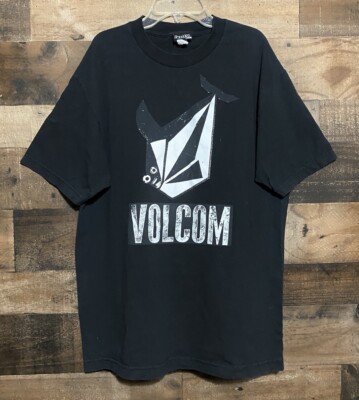 Vintage Volcom 2000s Y2K Shark T-Shirt Size L | eBay