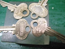 VINTAGE  KEY  LOT  RUSSWIN  P&F CORBIN  SARGENT SCROLLED  ORNATE