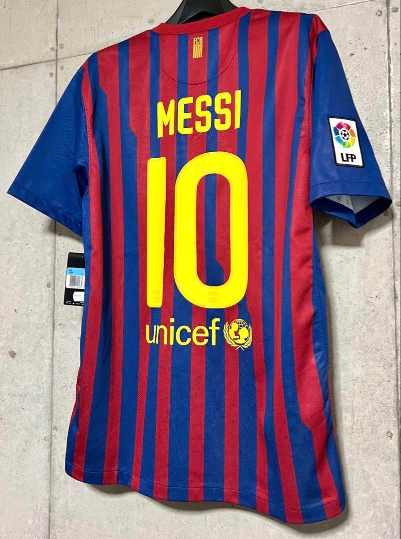 【MESSI】メッシ バルセロナ 選手支給 AWAY ユニフォーム 11/12 メッシ直筆サイン入り選手支給バルセロナ11/12ホーム