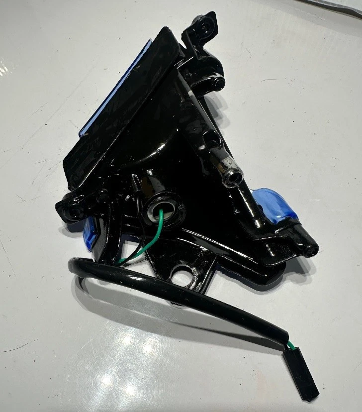 川崎忍者ZX-10R前转向信号镜头,2004-2005,蓝色 — 第 3/3 张图片