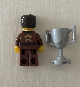 LEGO Ninjago DARETH w/ Printed Legs And Trophy Minifigure njo110 5002144 NEW