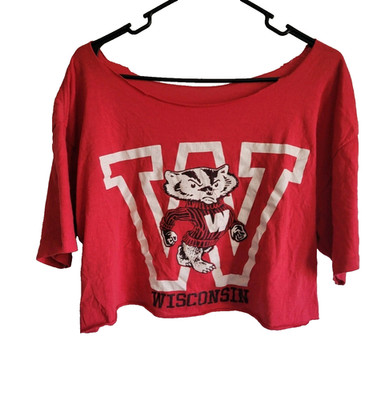 Wisconsin Badger Crop T Shirt Women Small /Med Red 