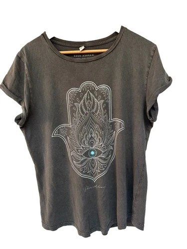 Eden Ashram Grey Hamsa Hand Graphic T Shirt Size Large Cotton Short Sleeves Mens