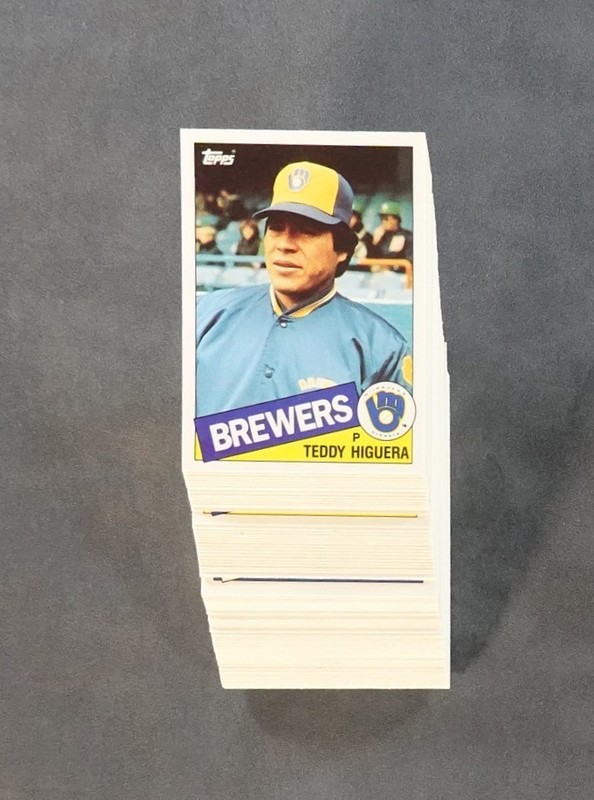 1985 TOPPS TRADED #53T TEDDY HIGUERA RC LOT OF 75 MINT