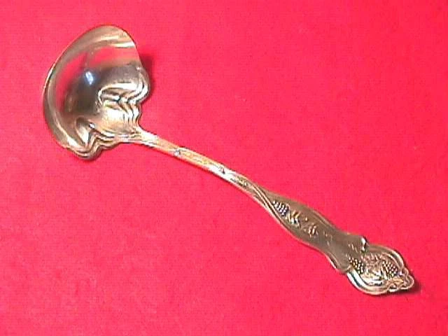 Lakeside Plate Vineyard Grape Ladle