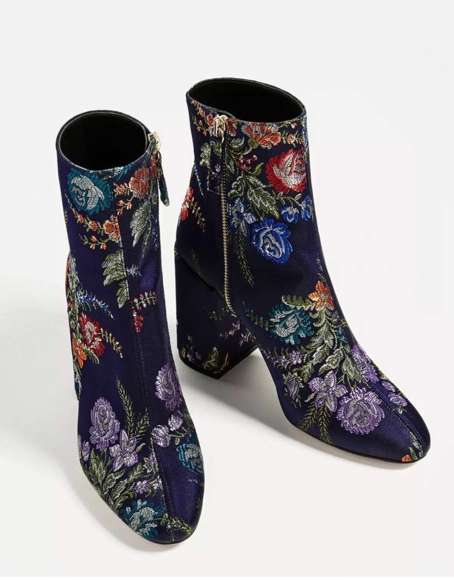 NEW Zara Jacquard Embroidered Ankle Boots Navy Blue Floral Heels Shoes 36 USA 6 image 3