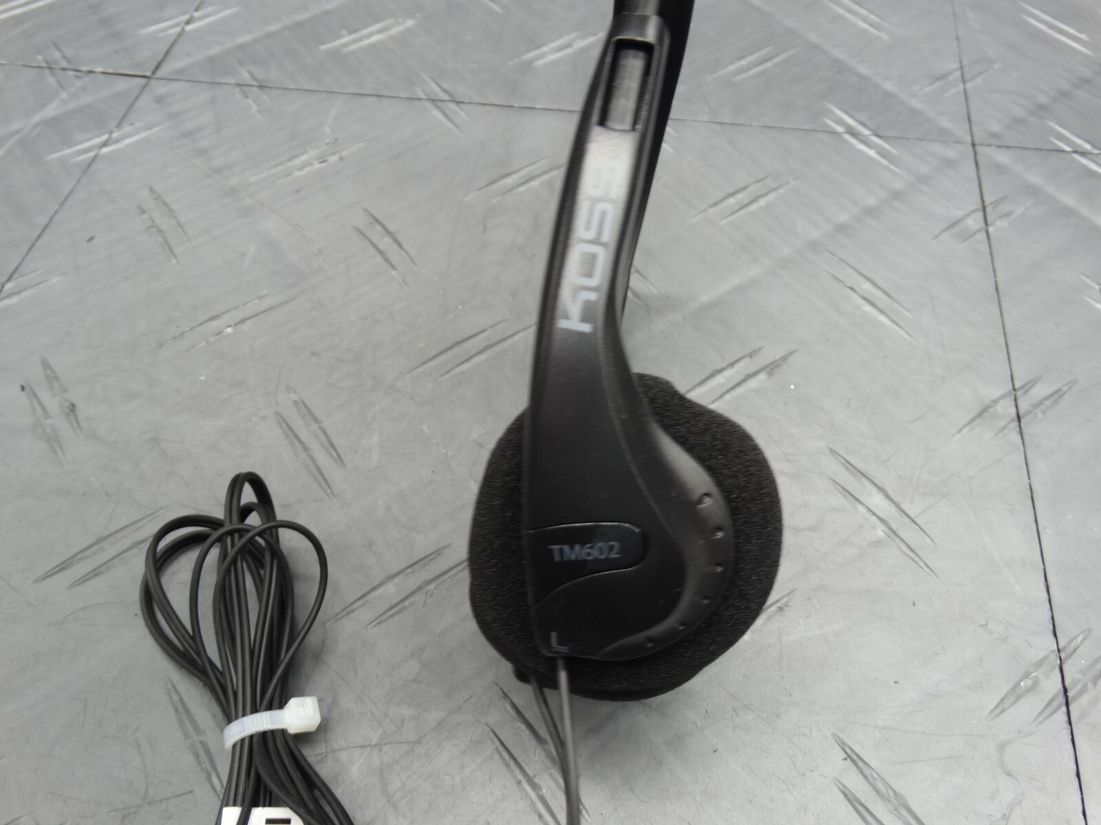 Koss TM602 OnEar Headphones Black Very Clean 21299137710 eBay