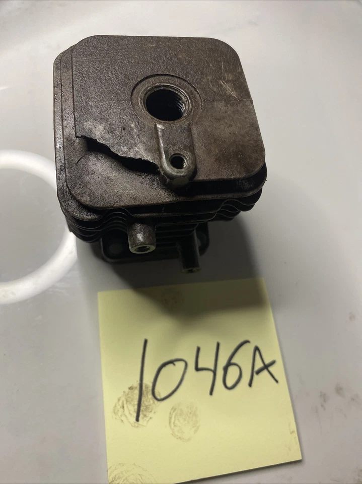 Kawazaki KG27A Trimmer Cylinder BROCKEN FIN (2) OEM Original 11005-2155 - Image 4 of 4