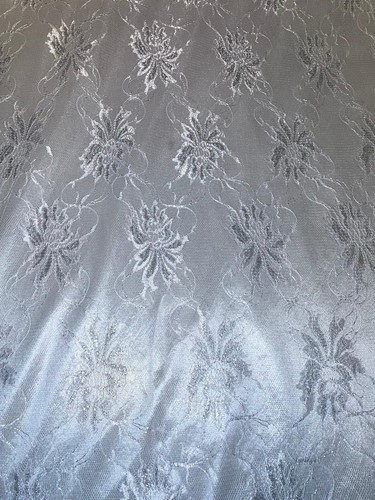 1 METER WHITE FLORAL METALLIC LACE ON SATIN BRIDAL DRESS FABRIC 58” WIDE - Picture 4 of 8