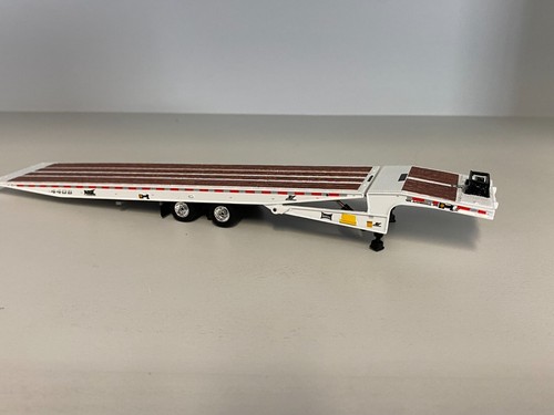 DCP 1/64 White Landoll 440B-50CA Traveling Axle Trailer Tandem axle - Picture 3 of 3