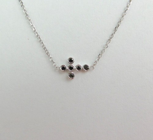 COLLAR CRUZADO DIAMANTE NEGRO ORO BLANCO 14K 0,07CT VARIAS LONGITUDES - Imagen 5 de 5