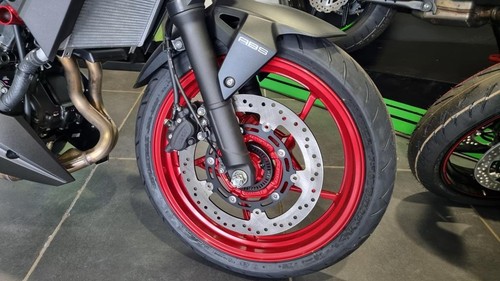 Kawasaki Z500 SE 2024 Model - Picture 3 of 13