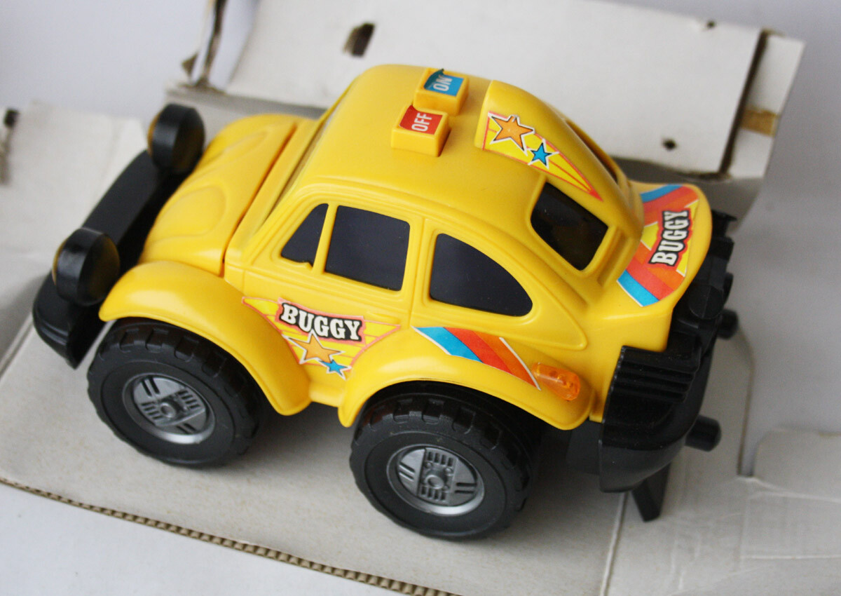 RARE VINTAGE 1987 CRAZY BUGGY BEETLE 8.5