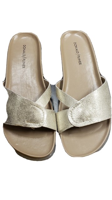 donald pliner slide sandal