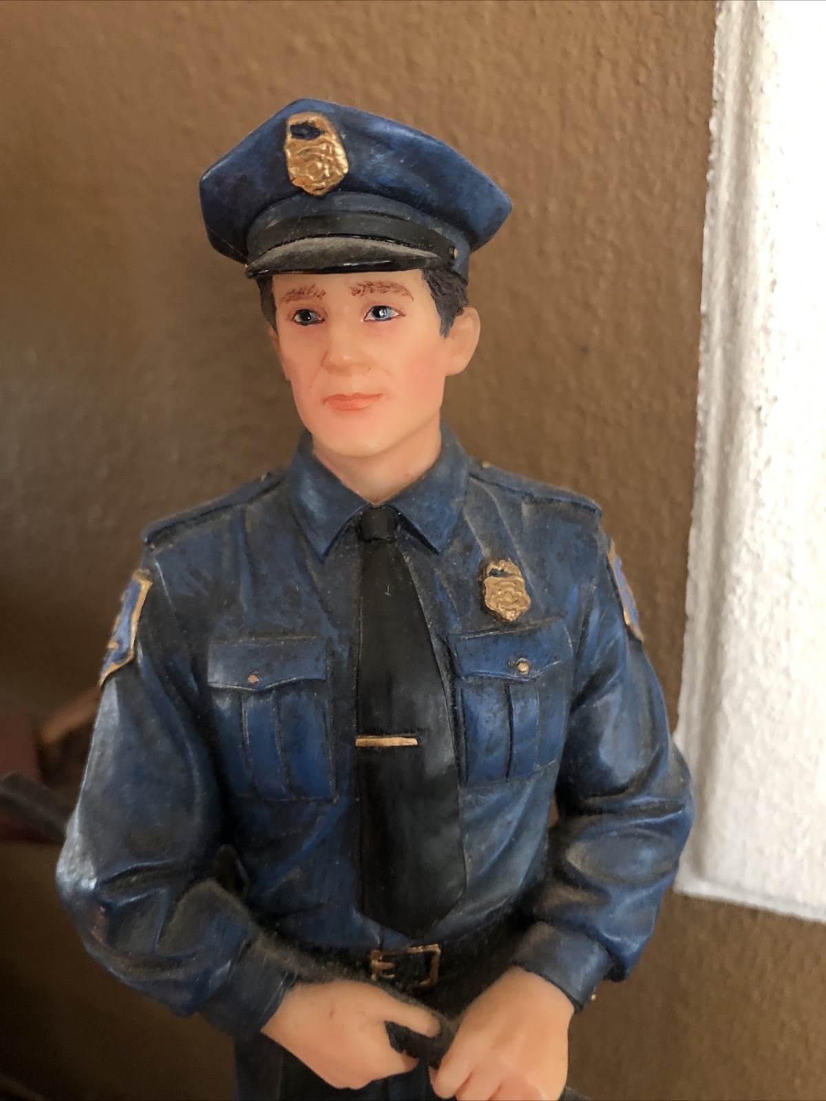 Vanmark Blue Hats Of Bravery Ready Numbered Police Figurine eBay