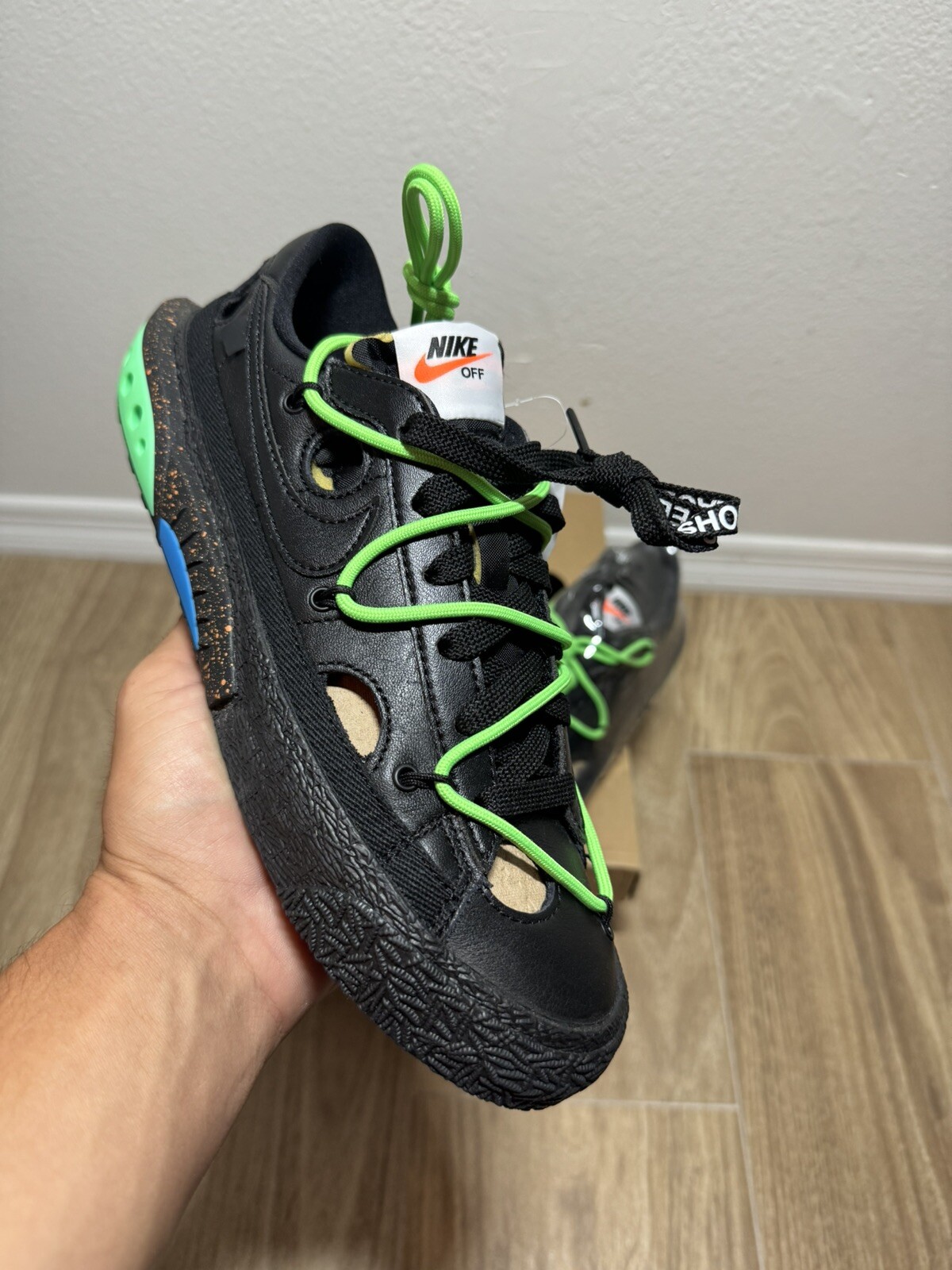 OFF WHITE X NIKE Taglia 6 Nike bianco sporco x blazer nero basso da donna taglia 7 5