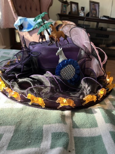 Kentucky Derby Hat Woman’s Hand Made Won First Place - Picture 8 of 8