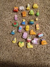 Lot Of 25 Shopkins - Older Seasons