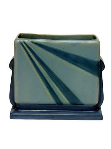 Vintage Roseville Futura Sunray Vase 81-5 w Paper Label