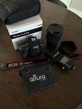 Canon EOS 5D Mark IV DSLR Camera Body, Lens, and flash Bundle