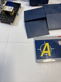 INCOMPLETE LEGO 8635 Mission 6: Agents Mobile Command Center Set Vehicle Parts