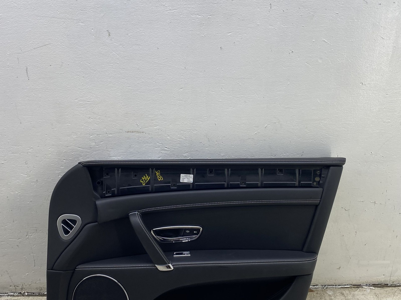 2013-2019 BENTLEY FLYING SPUR FRONT RIGHT INNER DOOR TRIM PANEL BLACK LEATHER