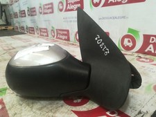 Retroviseur droit (ou coque) Ford TAUNUS