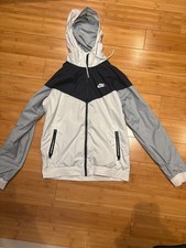 NIKE Men's Medium Full Zip Hooded Jacket Windbreaker Black and White